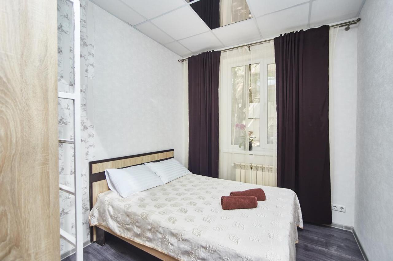 Old Courtyard Hostel Одеса Екстериор снимка