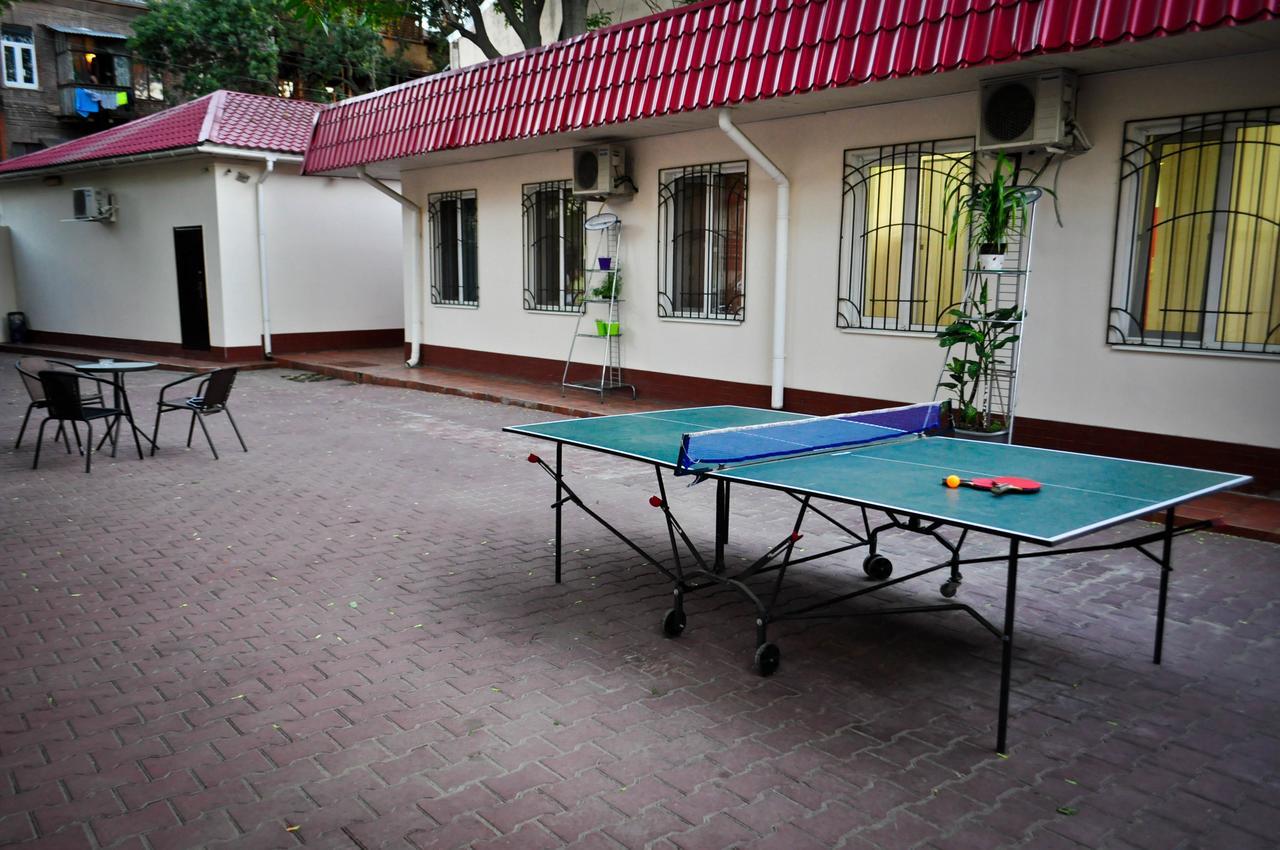 Old Courtyard Hostel Одеса Екстериор снимка